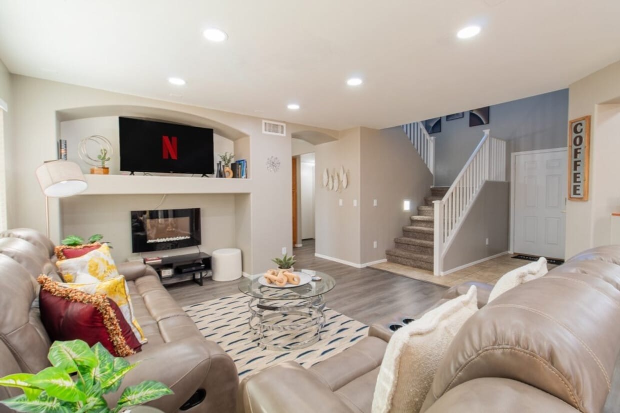 Foto principal - 1387 E 10th Pl