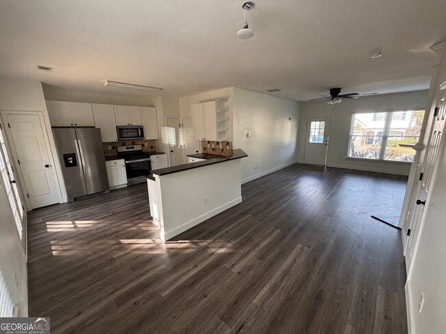 Foto del edificio - 200 Wellisford Ct