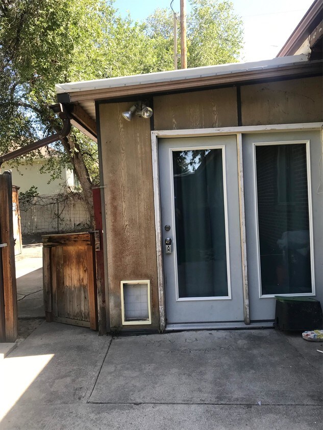 2265 1/2 E 3205 S Unit 2265 1/2, SLC, UT 84109 Apartment for Rent in