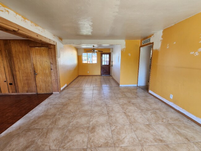 Foto del edificio - 4709 E Seneca St