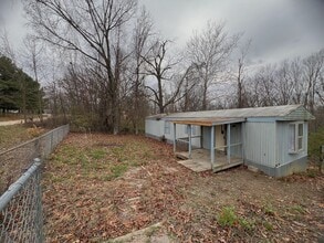 Building Photo - 21111 Lapel Rd