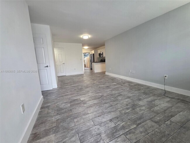 Foto del edificio - 7971 SW 152nd Ave