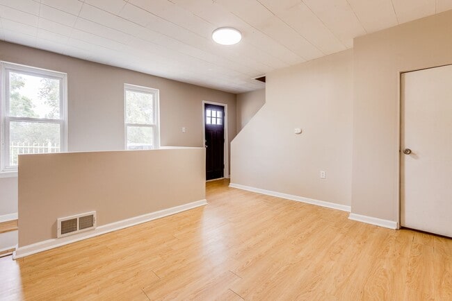 Foto del edificio - 2318 Leticoe St