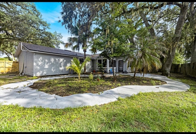 Foto del edificio - 4157 Autrey Ave E