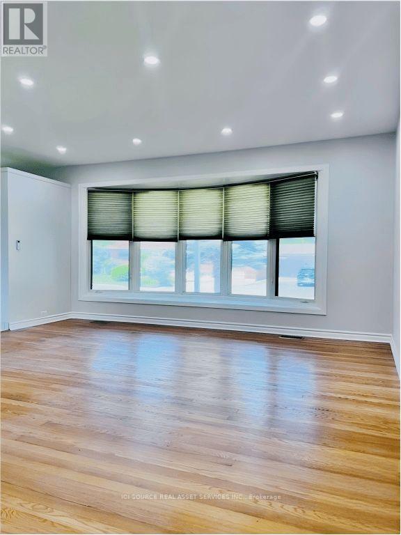 Building Photo - 8 Vanson Ave