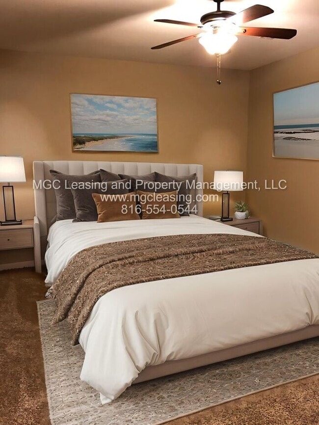 Building Photo - Enjoy Townhome Living w/ Unfinished Baseme...