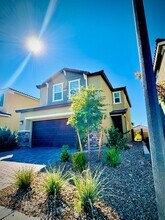Building Photo - 2563 Boboviste St