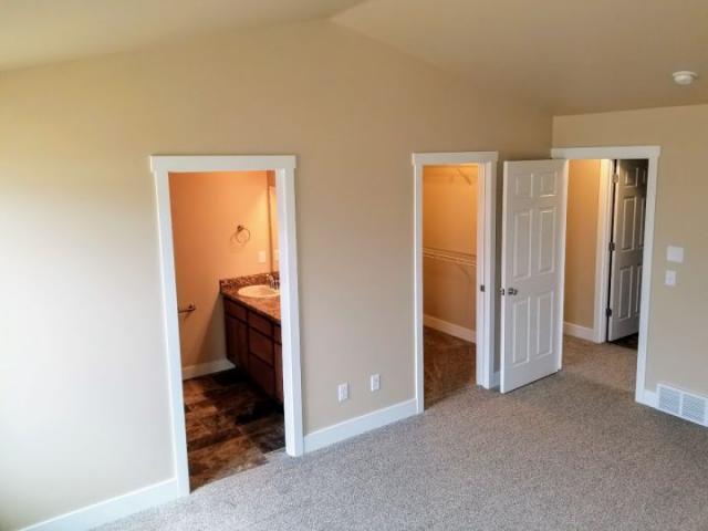 Foto del edificio - 3 bedroom in Billings MT 59105