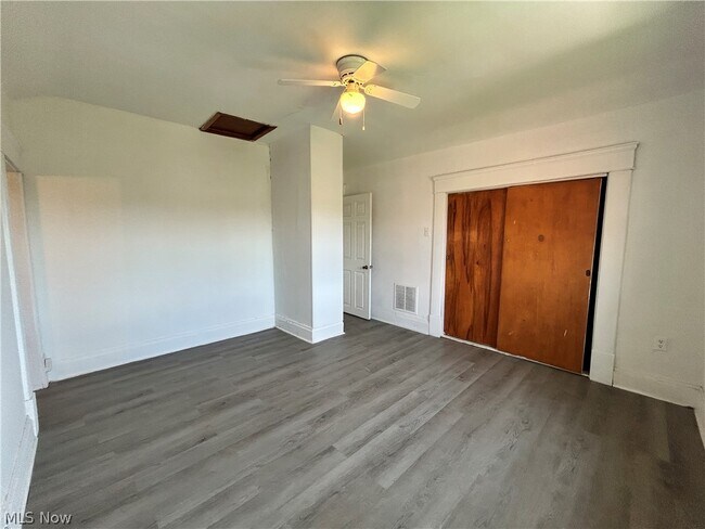 Foto del edificio - 2526 Sunset Blvd