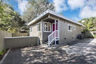 Building Photo - 1385 Sir Francis Drake Blvd