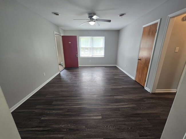 Building Photo - 4452 Baxter Rd