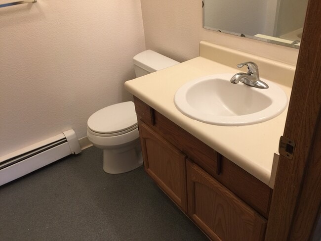 Building Photo - Martha's Vineyard