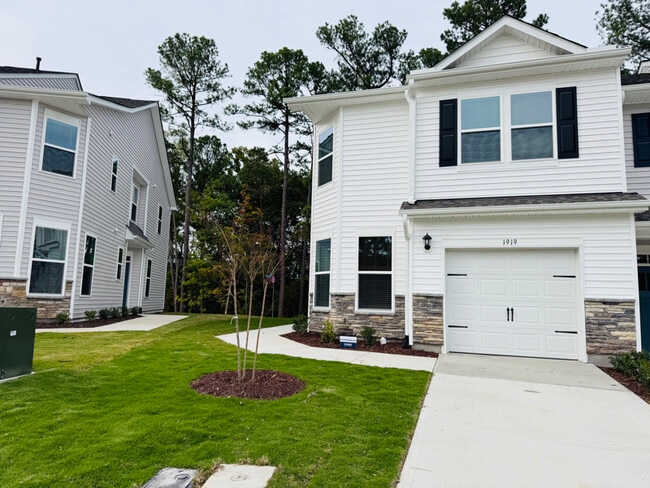 Photo - 1919 Hinesley Dr Townhome