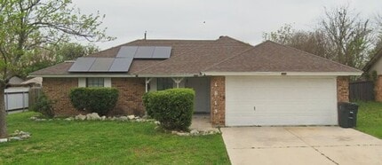 Building Photo - 1813 Sundown Dr