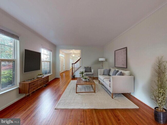 Foto del edificio - 1379 Dominion Ridge Ln