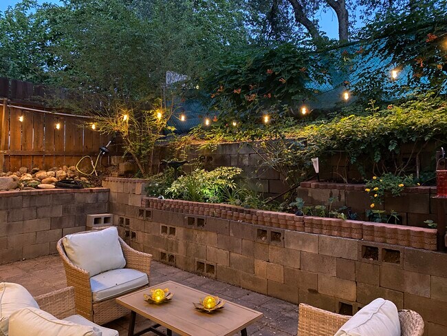 Building Photo - 4040 St Patricks Ave