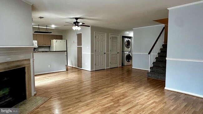 Foto del edificio - 12893 Grays Pointe Rd