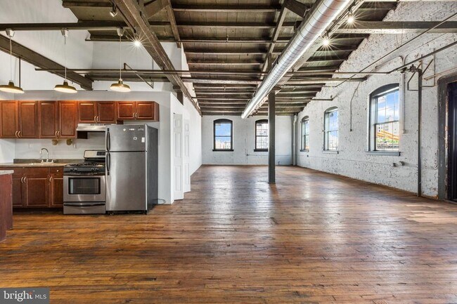 Foto del edificio - 1853 N Howard St
