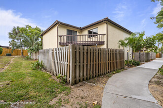 Building Photo - 3263 Sand Ct