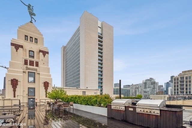 Foto del edificio - 758 N Larrabee St