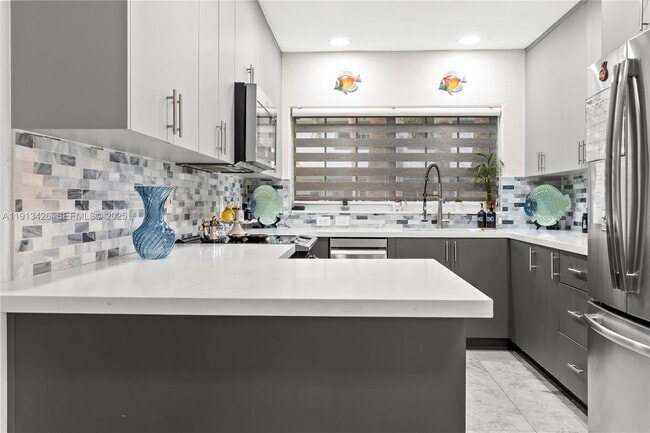 Foto del edificio - 3464 NW 99th Way