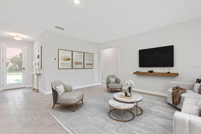 Building Photo - 2606 NW 25th Pl
