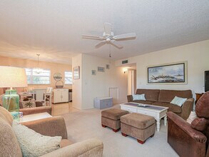 Building Photo - 5400 Jimmy Buffett Mem Hwy