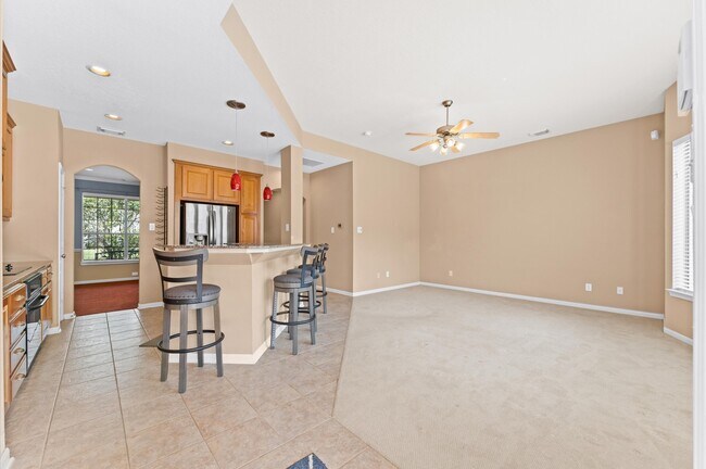 Foto del edificio - 2411 Clippers Square