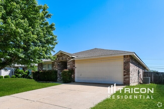 Building Photo - 3032 Cesareo Dr