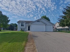 Building Photo - 2094 French Trace Ave