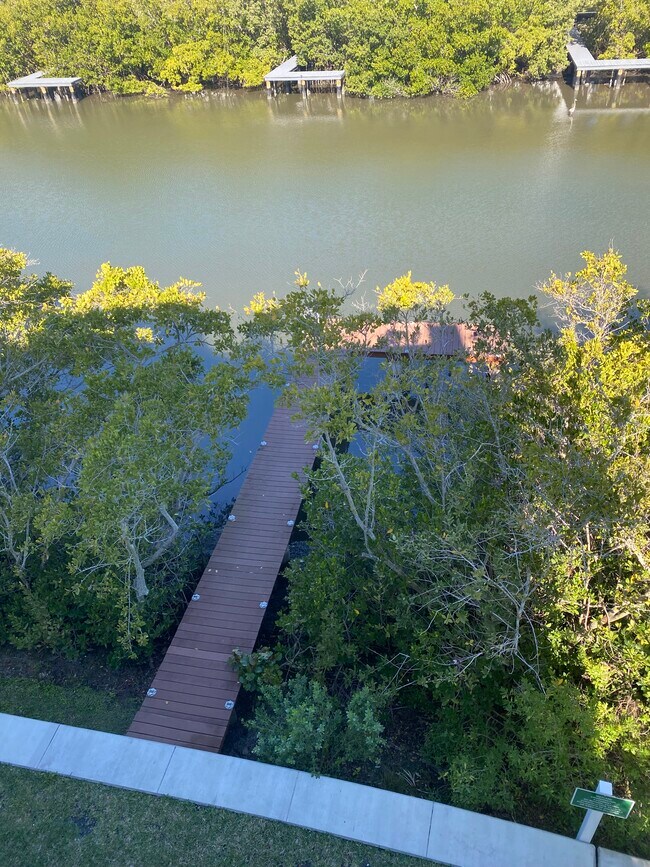 Building Photo - 9942 Indian Key Trail