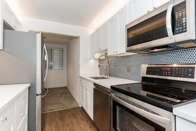 Foto del edificio - 2 bedroom in Seattle WA 98109