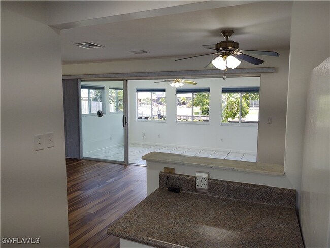 Foto del edificio - 3113 SE 17th Ave