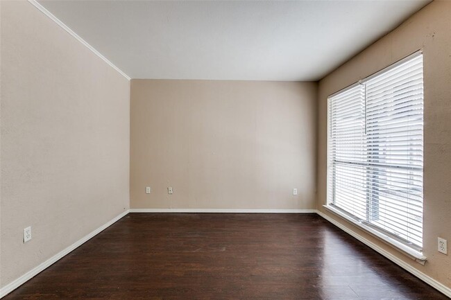 Foto del edificio - 2801 Knight St