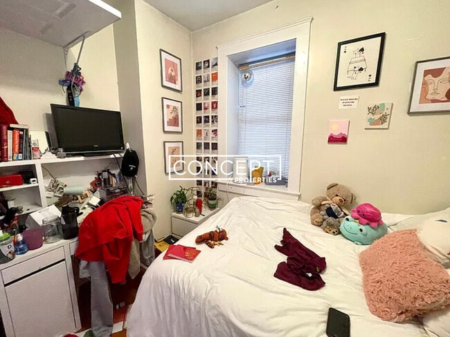 Building Photo - 78 Fenway