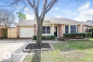 Building Photo - 4644 Baytree Dr