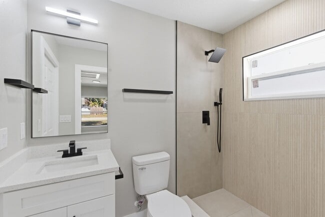 Building Photo - Top Shelf Aquisitions