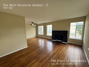 Building Photo - 944 W Huisache Ave
