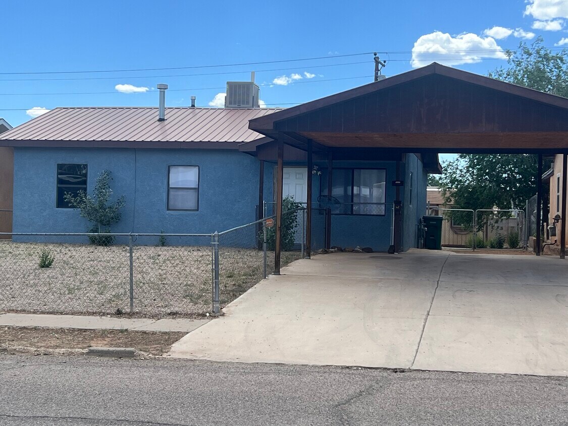 1317 Del Norte Blvd, Grants, NM 87020 House Rental in Grants, NM
