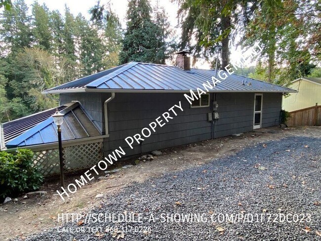 Building Photo - Waterfront on Lake St. Clair! 2 Bedroom - ...