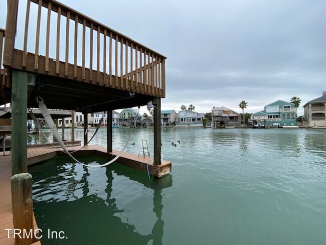 Building Photo - 3 br, 3.5 bath House - 13731 TAJAMAR CT.