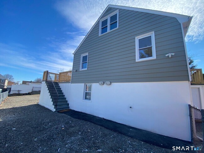 Foto del edificio - 95 Marcel St