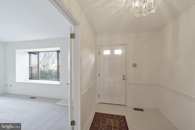 Foto del edificio - 10 Liberte Ln