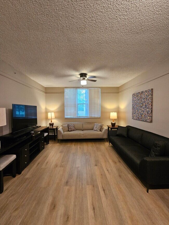 Foto del edificio - 780 S Sapodilla Ave