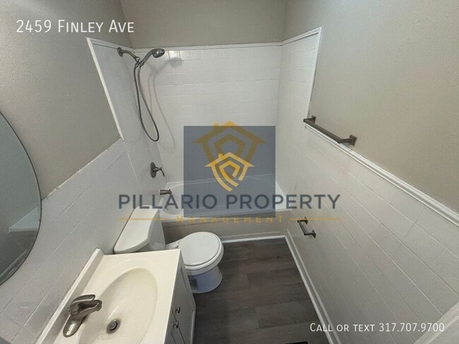 Building Photo - 2459 Finley Ave