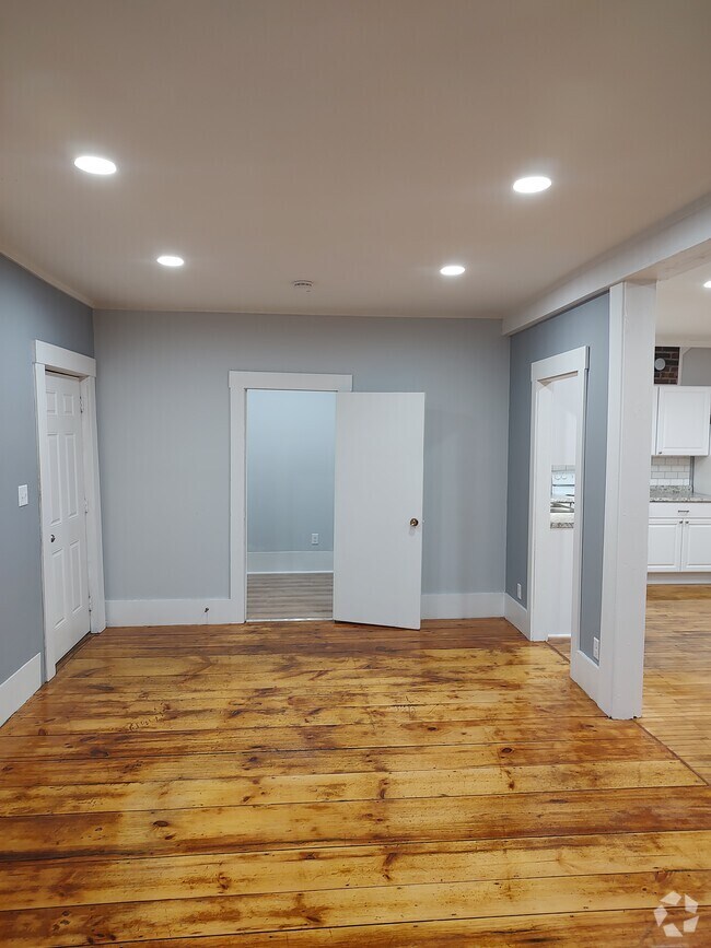 Apartments under 2,000 in Lyndon VT 4 Rentals