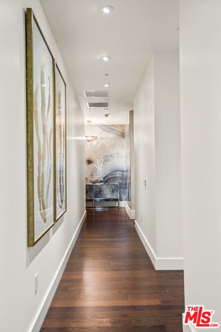 Foto del edificio - 1155 S Grand Ave