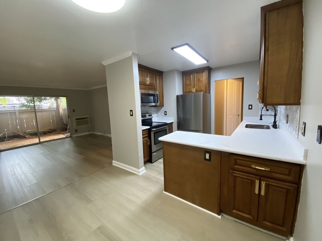 Kitchen & Livingroom - 1699 Laguna St