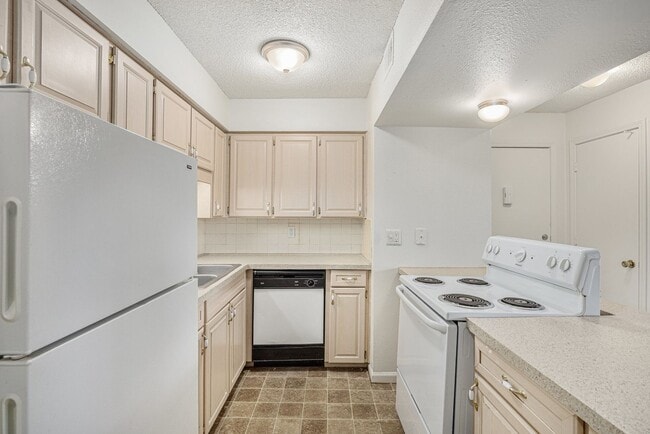 Interior Photo - The Bluffs