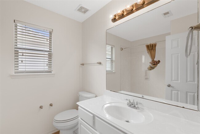 Building Photo - 114 E Lasting Spring Cir